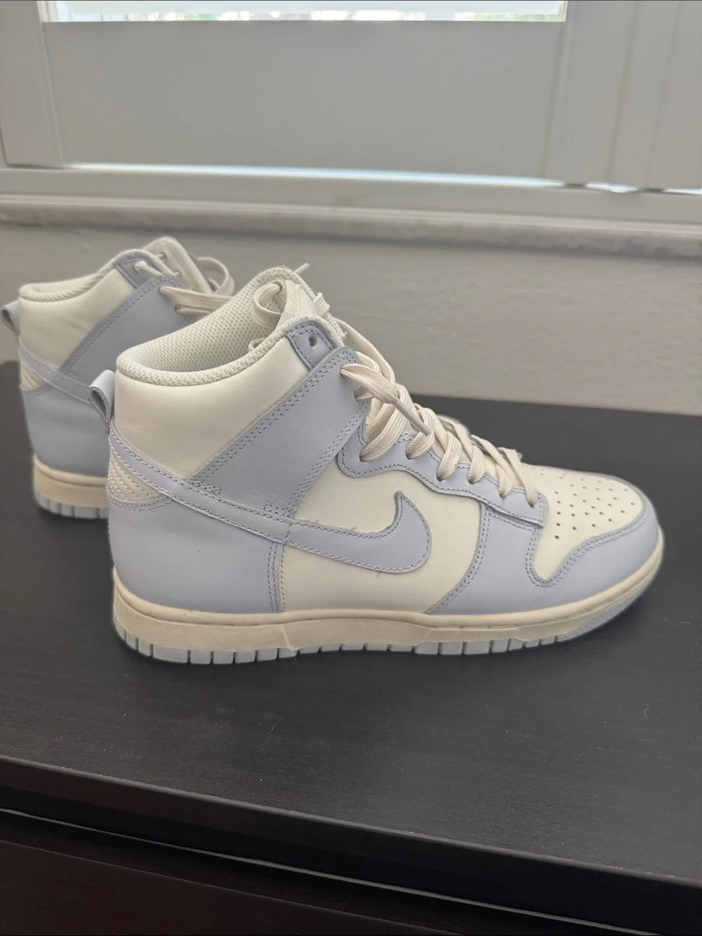 Nike Kids High-Top Sneakers in Lavender and Cream
